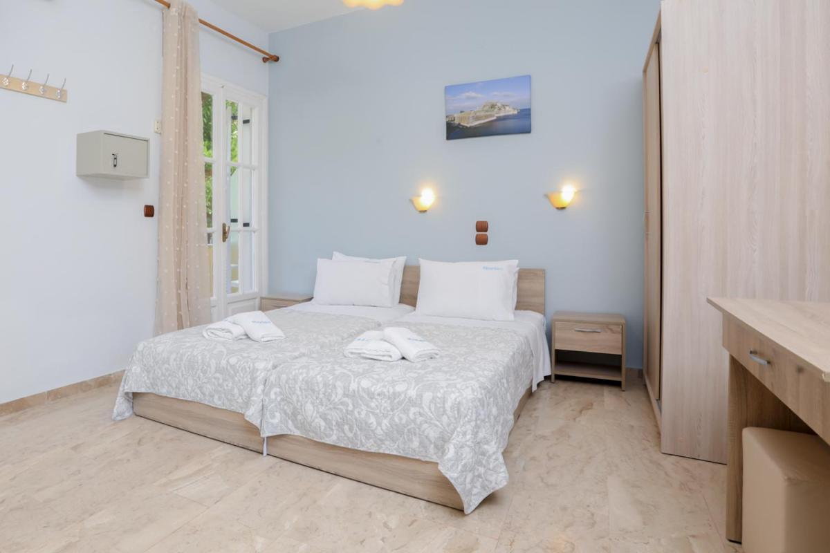 Marina Apartments, Agios Gordios  Exterior photo